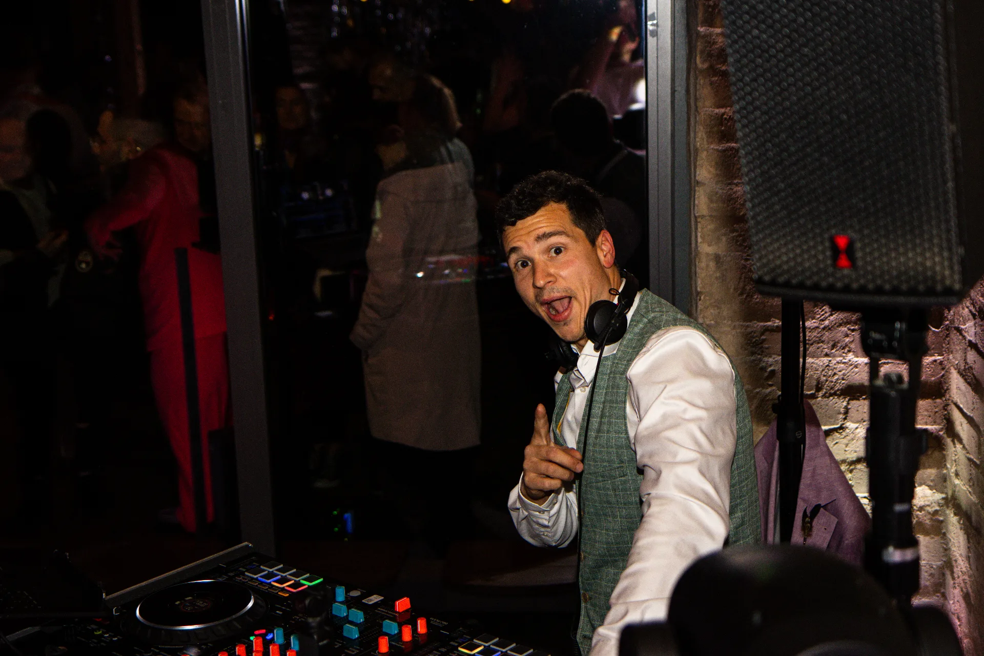 DJ Forte in der Location Dy Scheune