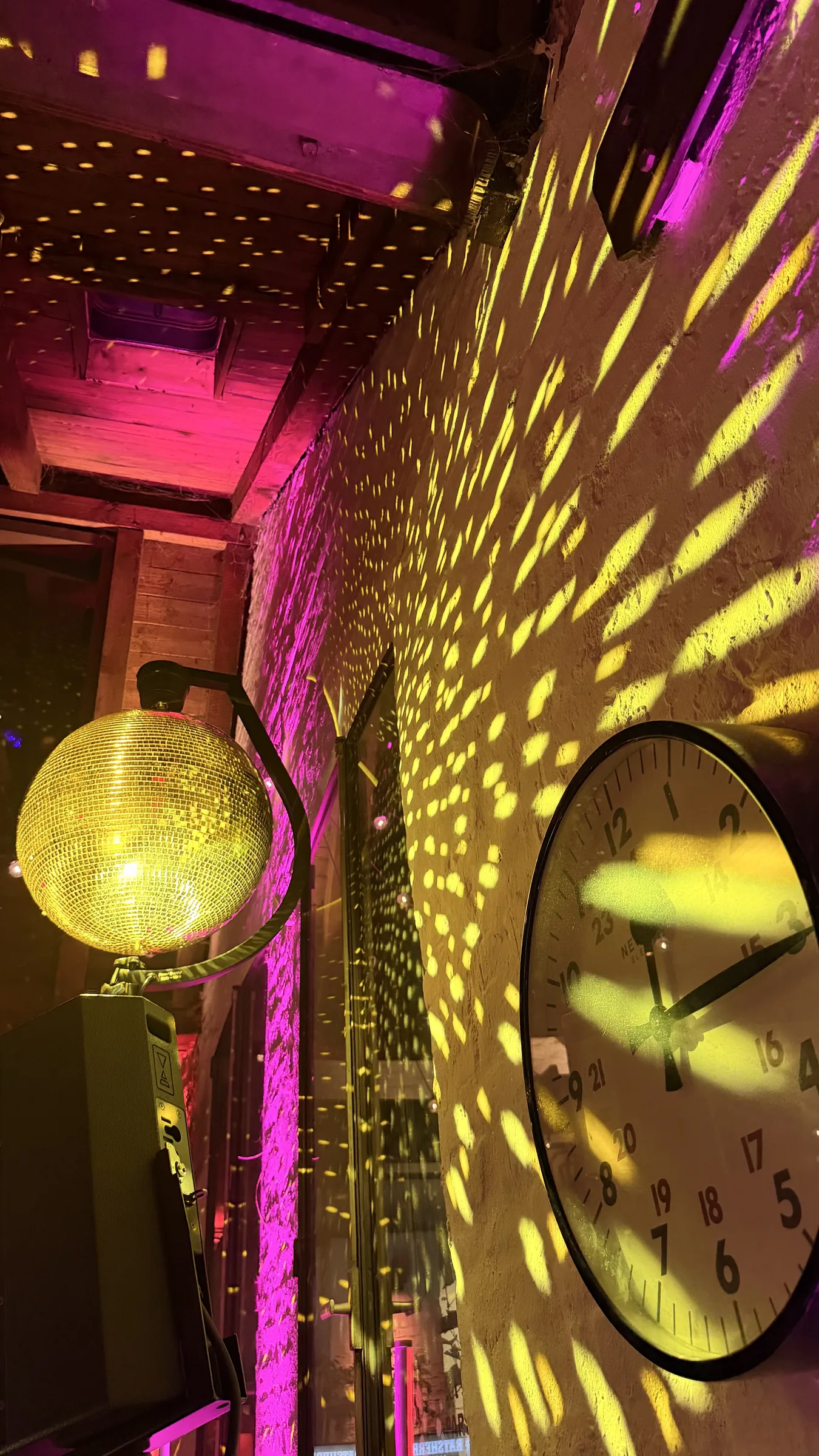 DJ Forte bei Elbschmiede Altona