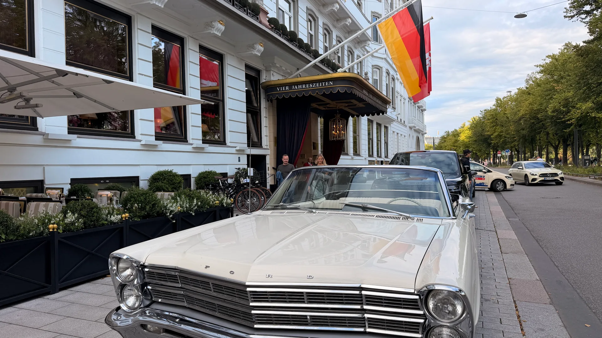 DJ Forte bei Fairmont Hotel Vier Jahreszeiten