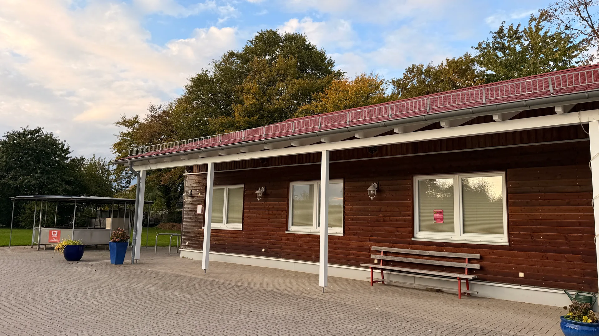 DJ bei der Firmenfeier – Gemeinschaftshaus Falkenfeld