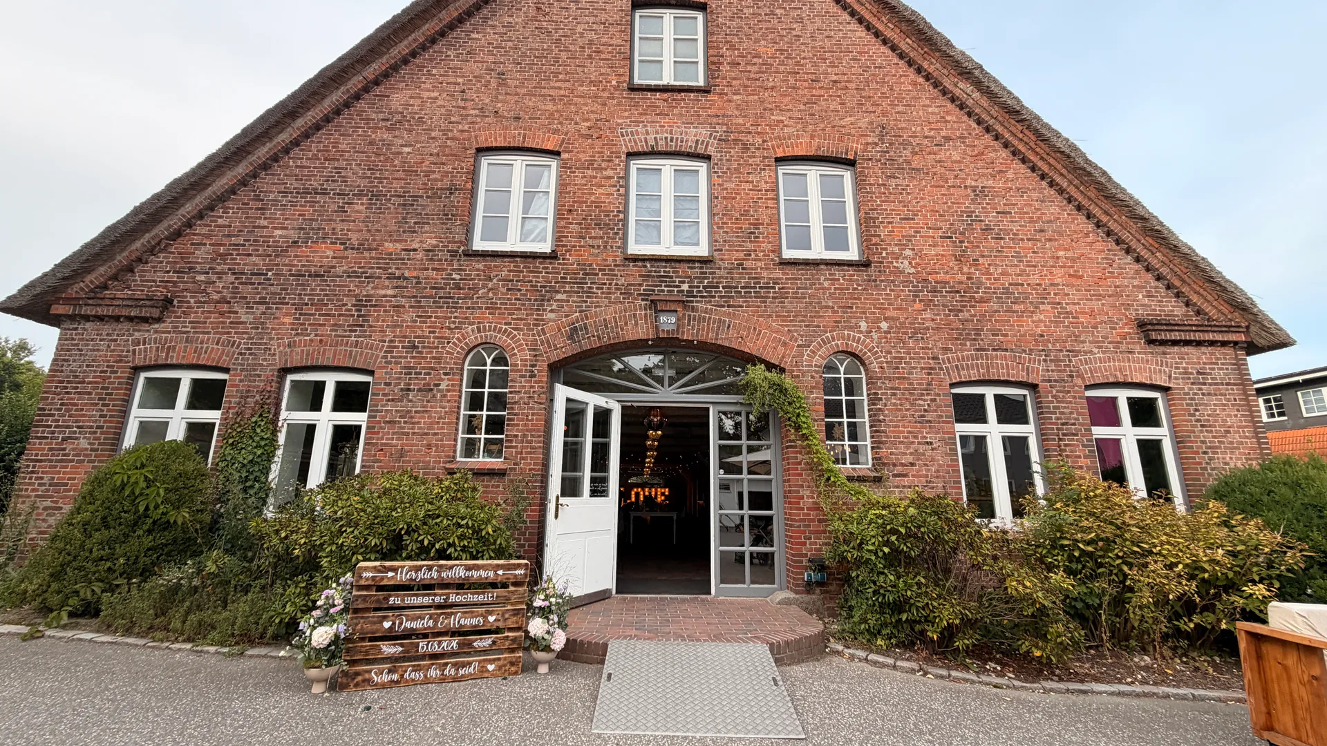 DJ Forte in der Location Goldscheune Prisdorf