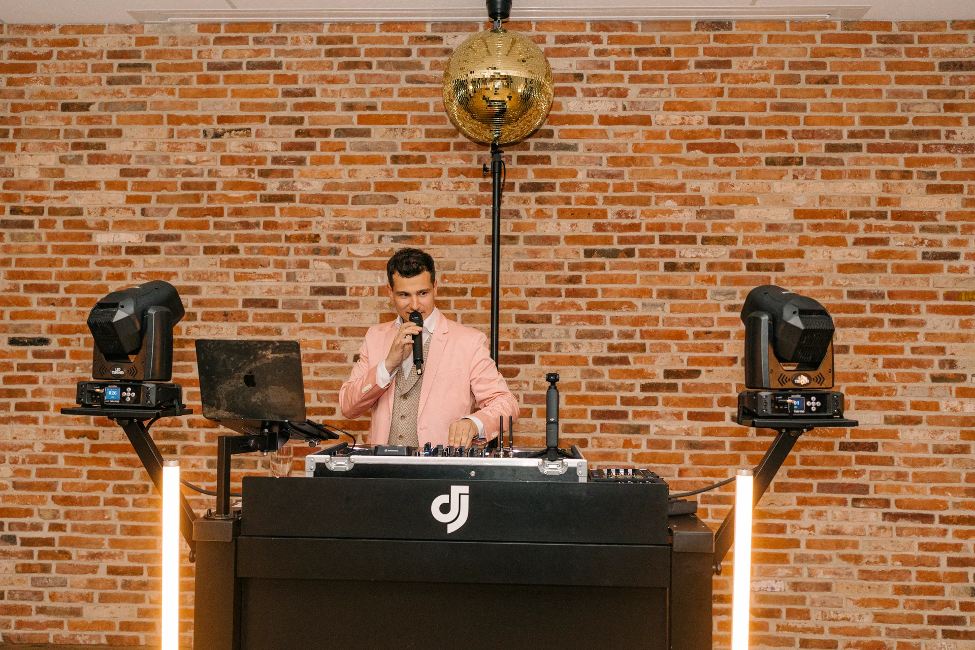 DJ Forte bei River Loft Brunsbüttel
