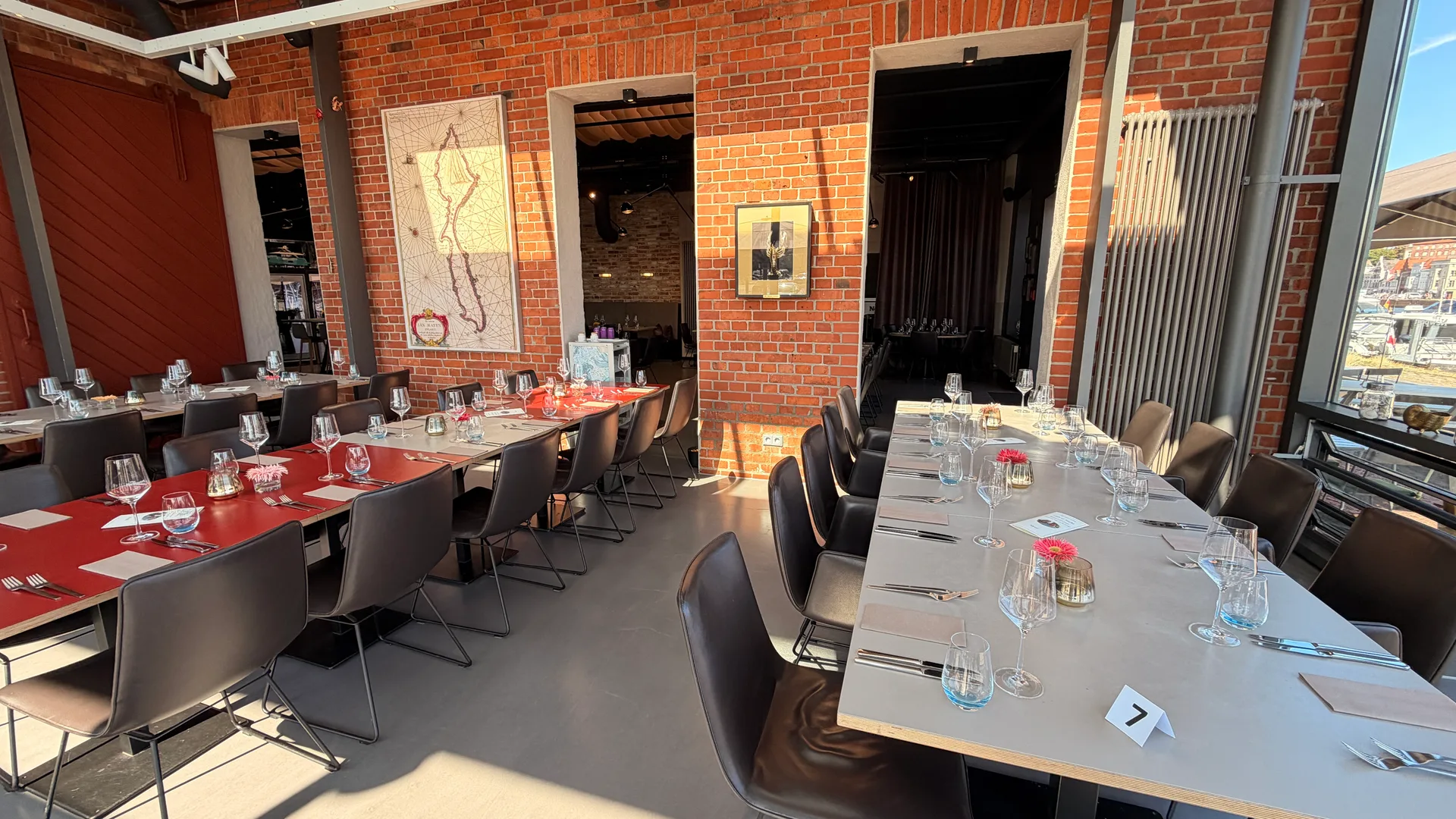 DJ Forte bei The Newport Restaurant & Marina