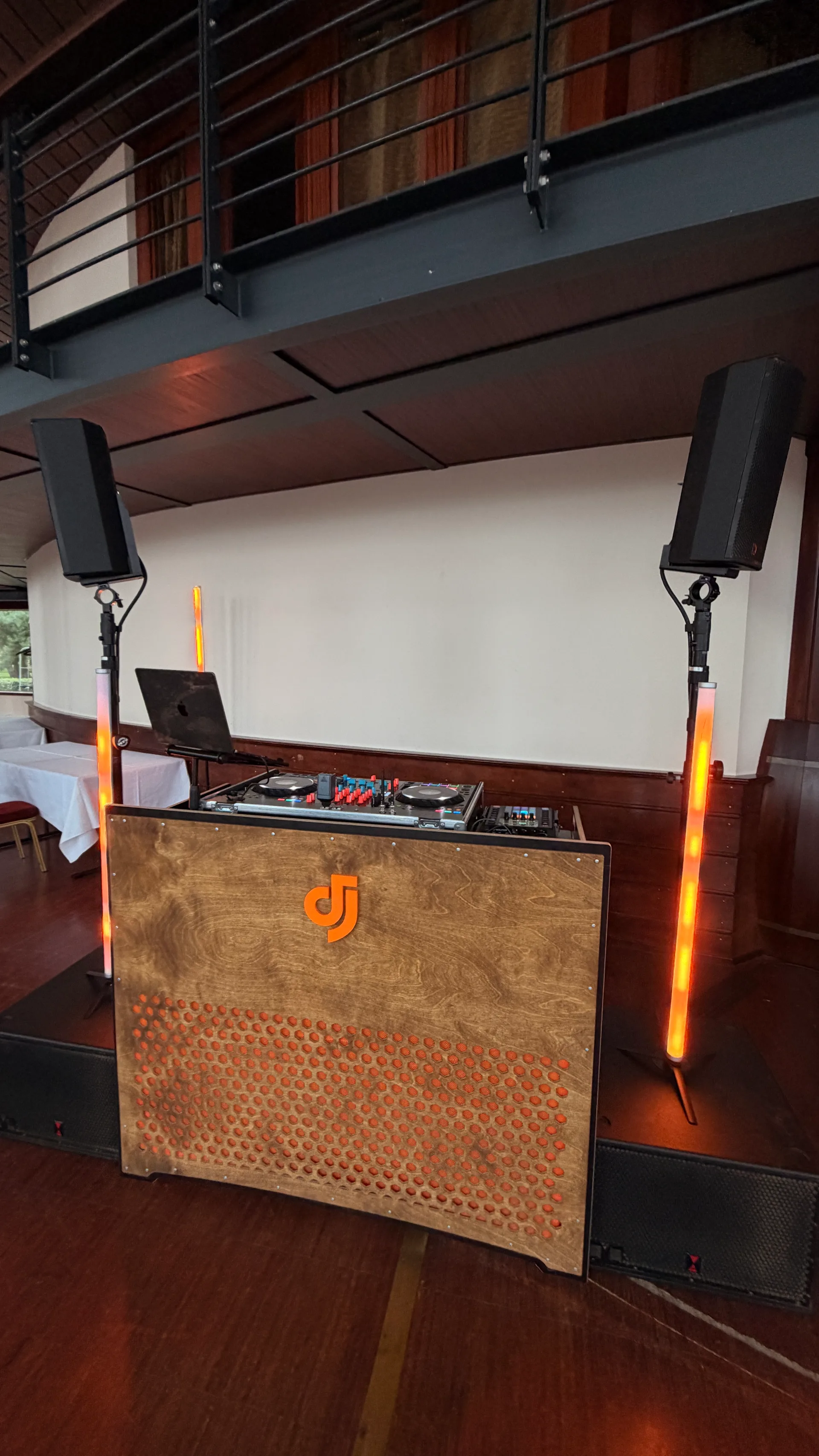 DJ bei der Hochzeitsfeier – Yachthafenresidenz Hohe Düne Warnemünde